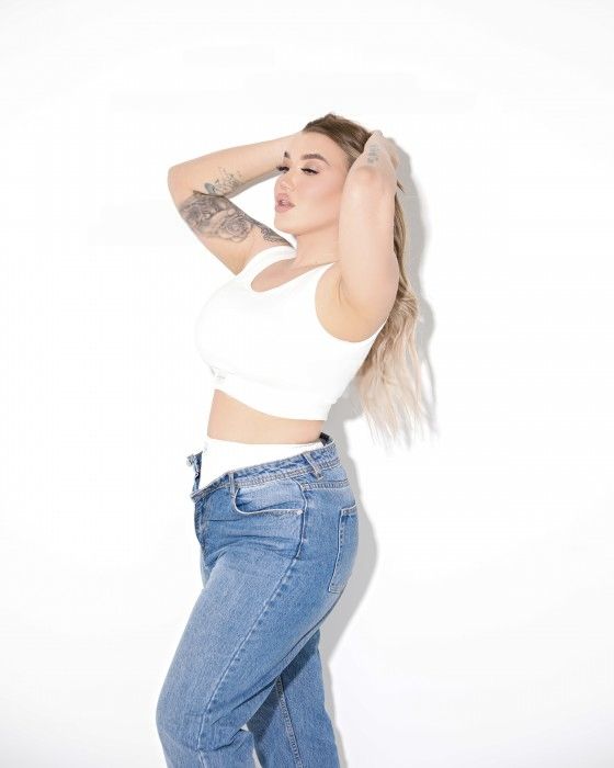 Индивидуалка Алиса ТРК Планета Фотография 