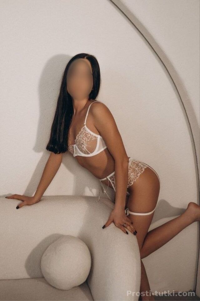 Индивидуалка Мия  Зеленая роща