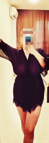 Миниатюра Индивидуалка Рида 🍒  Зеленая роща Фотография 